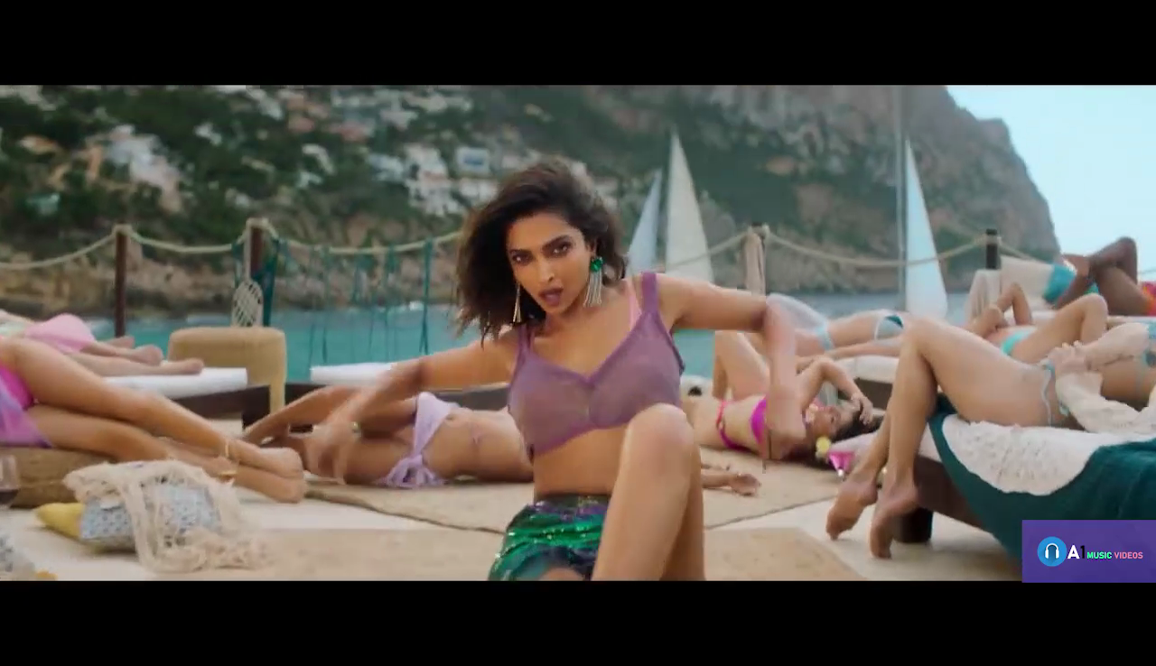 Besharam-Rang-Song-_-Pathaan-_-Shah-Rukh-Khan-Deepika-Padukone