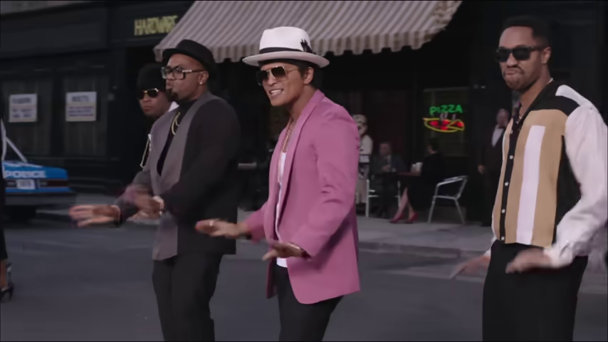 Mark_Ronson_-_Uptown_Funk_Official_Video_ft._Bruno_Mars